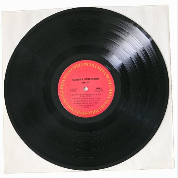 BARBARA STREISAND•Guilty•Columbia (#FC 36750)•Gatefold - Picture 2 of 11